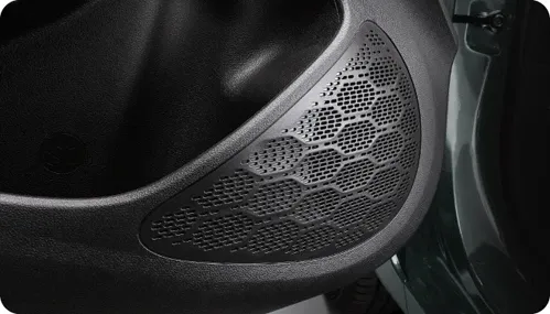 hyundai_i10_experimenta_la_musica_con_sus_4_parlantes_af774a1813